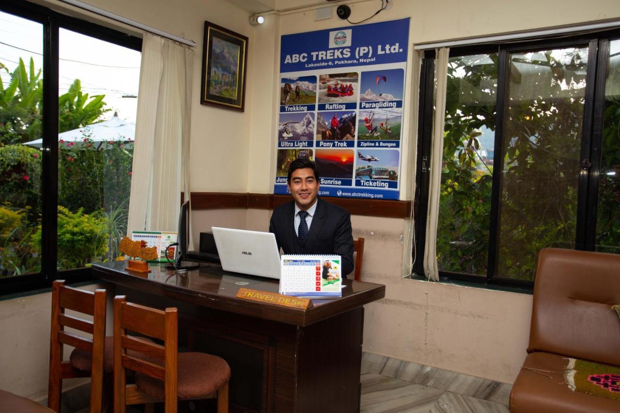 Hotel Orchid Pokhara Bagian luar foto