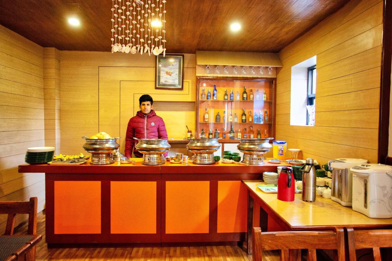 Hotel Orchid Pokhara Bagian luar foto